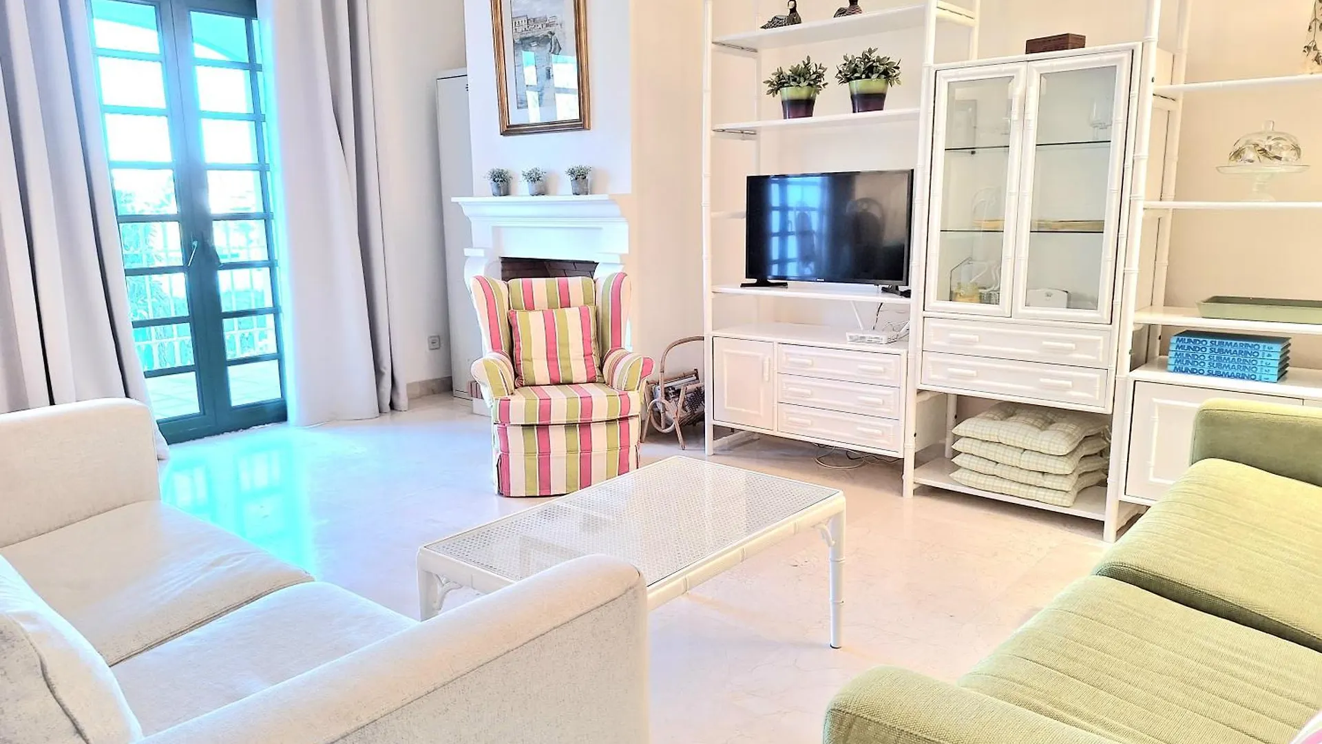 Aloha Pueblo Valle Del Golf, Puerto Banus Марбелья Дом отдыха